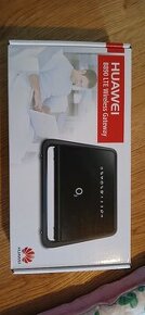 Huawei B690 LTE Wireless Gateway - 1