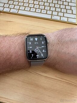 Apple Watch 6 44 mm Wi-Fi + Cellular Stainless Steel