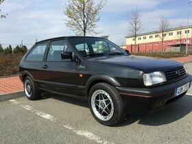 Přední blinkr Hella na VW Polo 86c