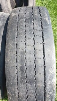 295/80R22,5