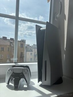 PlayStation 5 s mechanikou (2 ovladače)