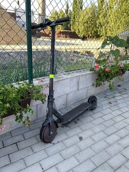 Xiaomi Mi Electric Scooter Pro 2