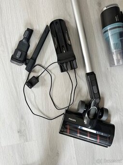 VYSAVAC XC3131/01 Philips