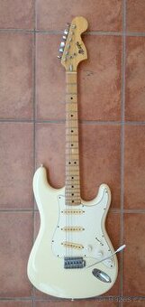 52 až 55 ročná vintage Maya Stratocaster (70. roky) - Japan - 1