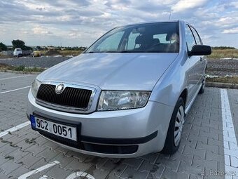 Levné půjčení auta 6900 Kč/měsíc - neomezené km - Brno