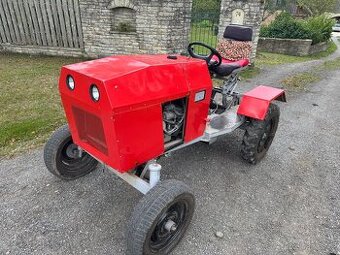 Prodám traktor domácí výroby s motorem 1.9D