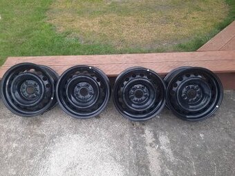 Toyota Corolla E21 5x114,3 r15