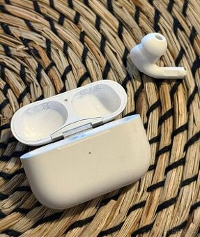 Airpods Pro 1 - originální pouzdro a pravé sluchátko