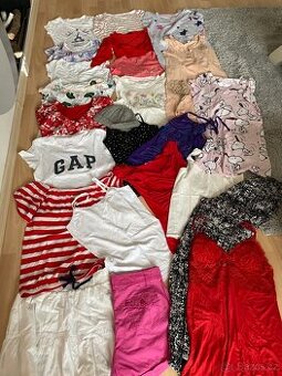 Dámské oblečení, v.36, 24ks