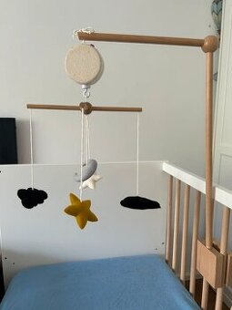 Kolotoč O My Dear s měsíčkem a mráčky