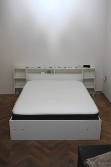 Postel IKEA + matrace