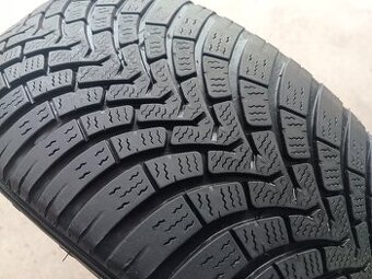 205/55 R16 FALKEN (1417)