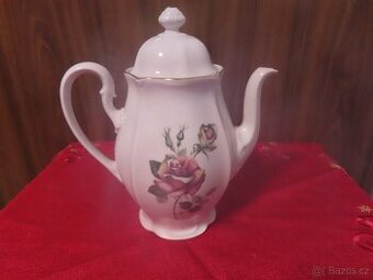 Porcelánová konvice