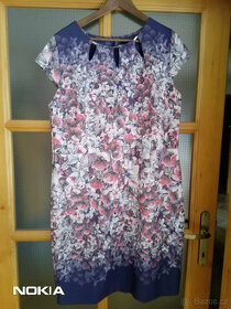 Dámské šaty fialové květy