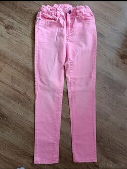 Džíny růžové vel 152