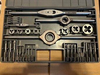 Sada závitníků Narex M1