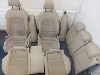 Škoda Superb 2 - světlý interiér