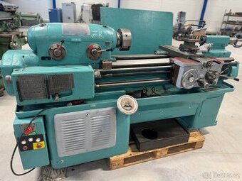 Soustruh hrotový SV 18 R