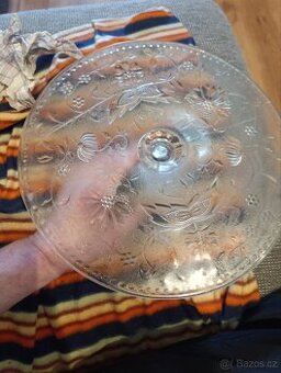 Skleněny podnos na DORT