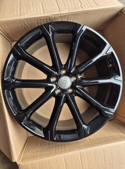 Nepoužité alu disky Audi RSQ3 Q3 R21 et38