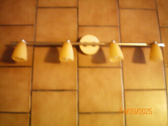 Stropní/nástěnné bodové svítidlo