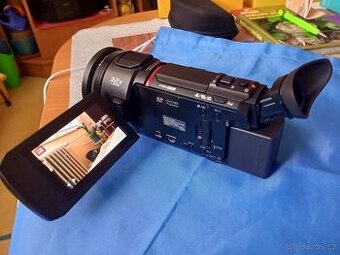 Kamera Panasonic HC-VXF1