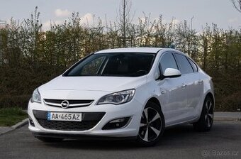 Opel Astra Notchback 1.7 CDTI 130k Cosmo