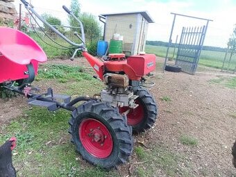 Robi 151 s příslušenstvím