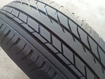 195/65 R15 ROYAL BLACK (0119)