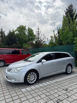 Náhradní díly na Toyota Avensis 2.2 D-4D, 130 kw