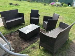 Prodám zahradní nábytek set sezení REZERVACE