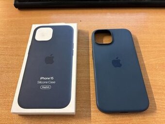Nový originální kryt Apple s MagSafe pro iPhone 15