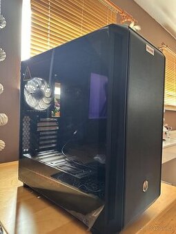 Počítačová skříň Endorfy Arx 700 ARGB