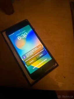 iPhone 8 /256Gb - 1