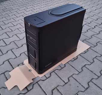 Big Tower Zalman GS1000 Special Edition - 1