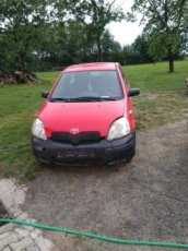 Toyota Yaris 1,0,r.2005 - 1