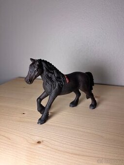 Schleich 13749 Fríská Klisna