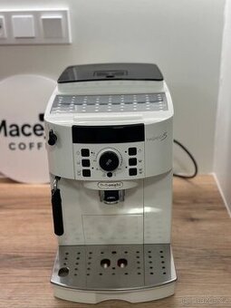 Delonghi Magnifica S