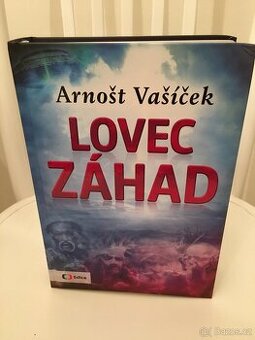 Prodám knihu od Arnošta Vašíčka - Lovec Záhad