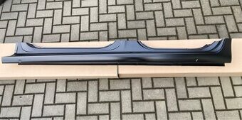 ORIGINÁL Výřezový díl - práh Škoda Rapid Levý 5JJ809605D