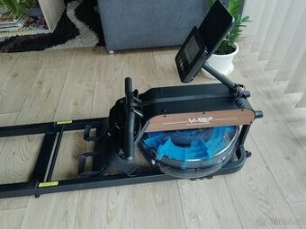 Veslovací trenažér