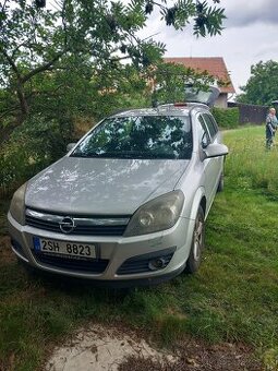 Opel Astra 2006 Combi 1,6 benzín