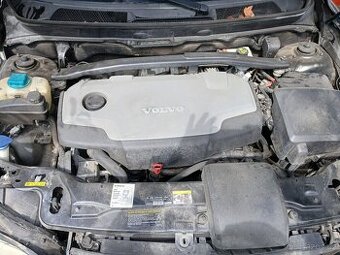 motor do Volvo XC90 2.4D 136kw D5244T