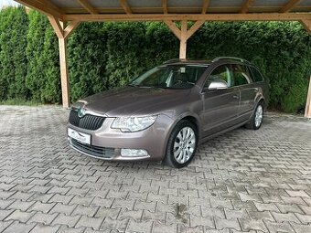 Škoda Superb II 2.0 TDI 125kW Elegance Xenon