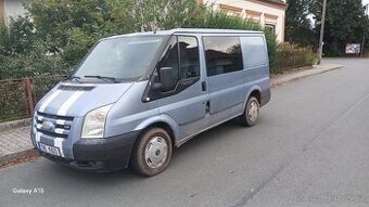 Ford transit 6míst 2007 rok