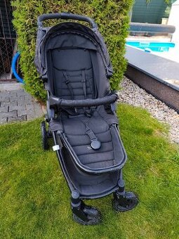 Kočárek Britax