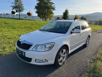 ŠKODA OCTAVIA II 1.6 TDI COMBI/ZÁRUKA/PODZIMNÍ SLEVA
