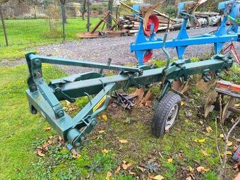 Roudnický 4radličny pluh