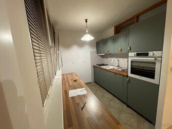 Prodej moderní kuchyňské linky