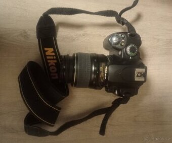 Zrcadlovka Nikon D40 + objektiv 18–55mm + příslušenství